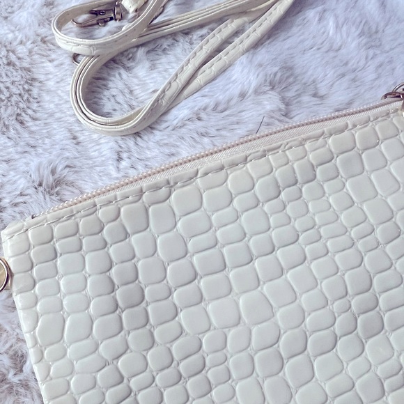 Crocodile White Coin Purse Wallet Clutch zipper Closure Womens Fashion - Picture 6 of 8